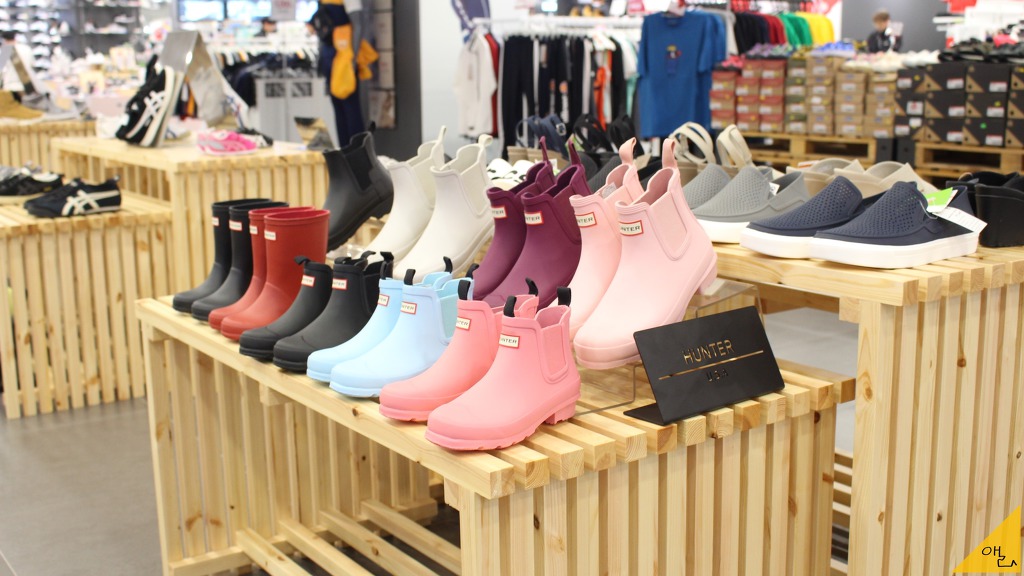 비오니까 결제하고싶어 드릉드릉하는 레인부츠 | 인스티즈