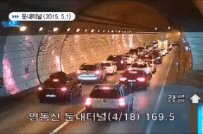 도로에 사고가 발생했을때 한국 운전자들의 수준.gif | 인스티즈