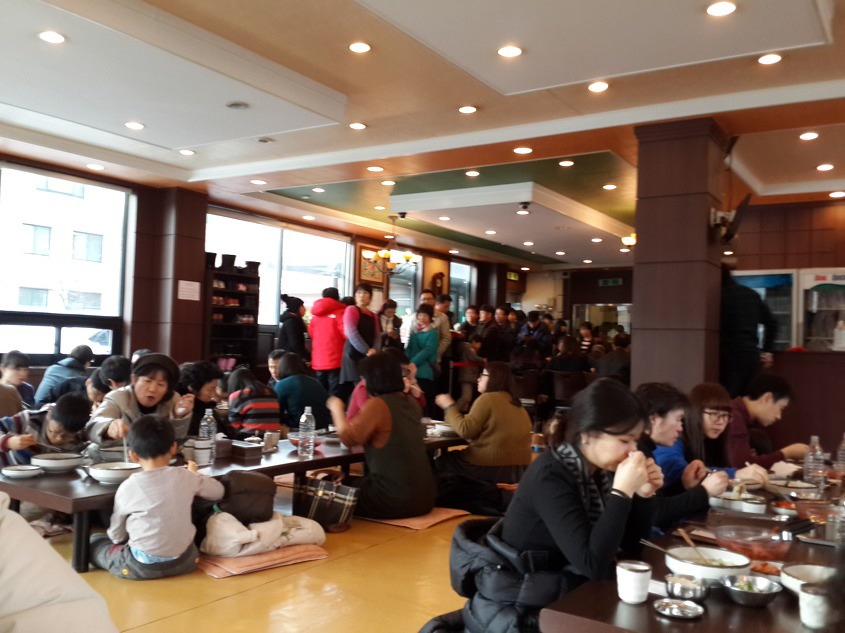 경기도에서 가장 유명하고 장사 잘된다는 칼국수 맛집 양대산맥 | 인스티즈