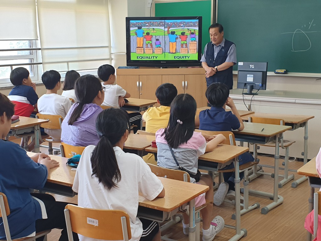 자운초등학교 이미지