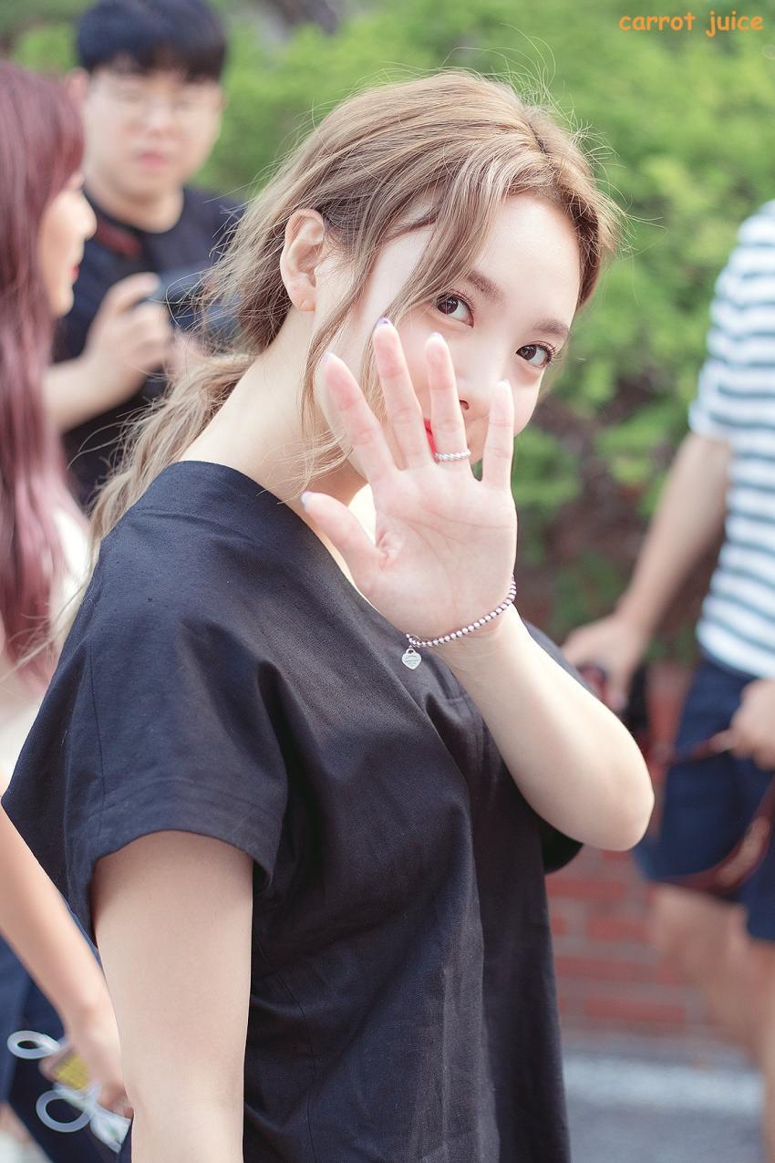 임나연 이미지