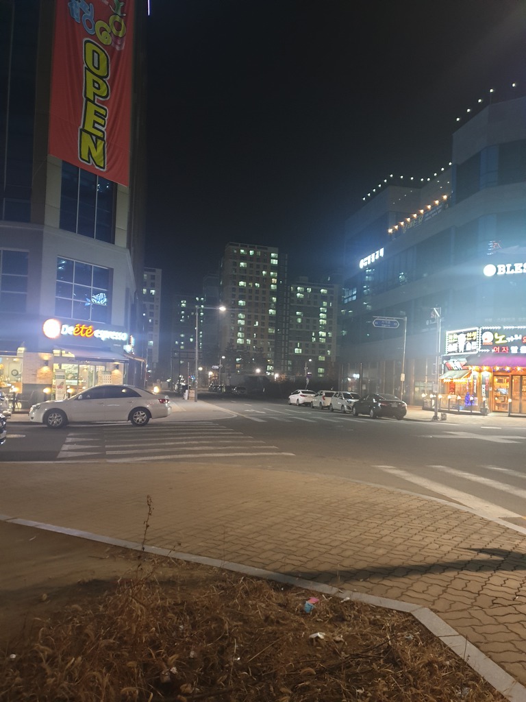 며칠사이 유령도시로 전락한 국가공무인재개발원이 위치한 신도시 | 인스티즈